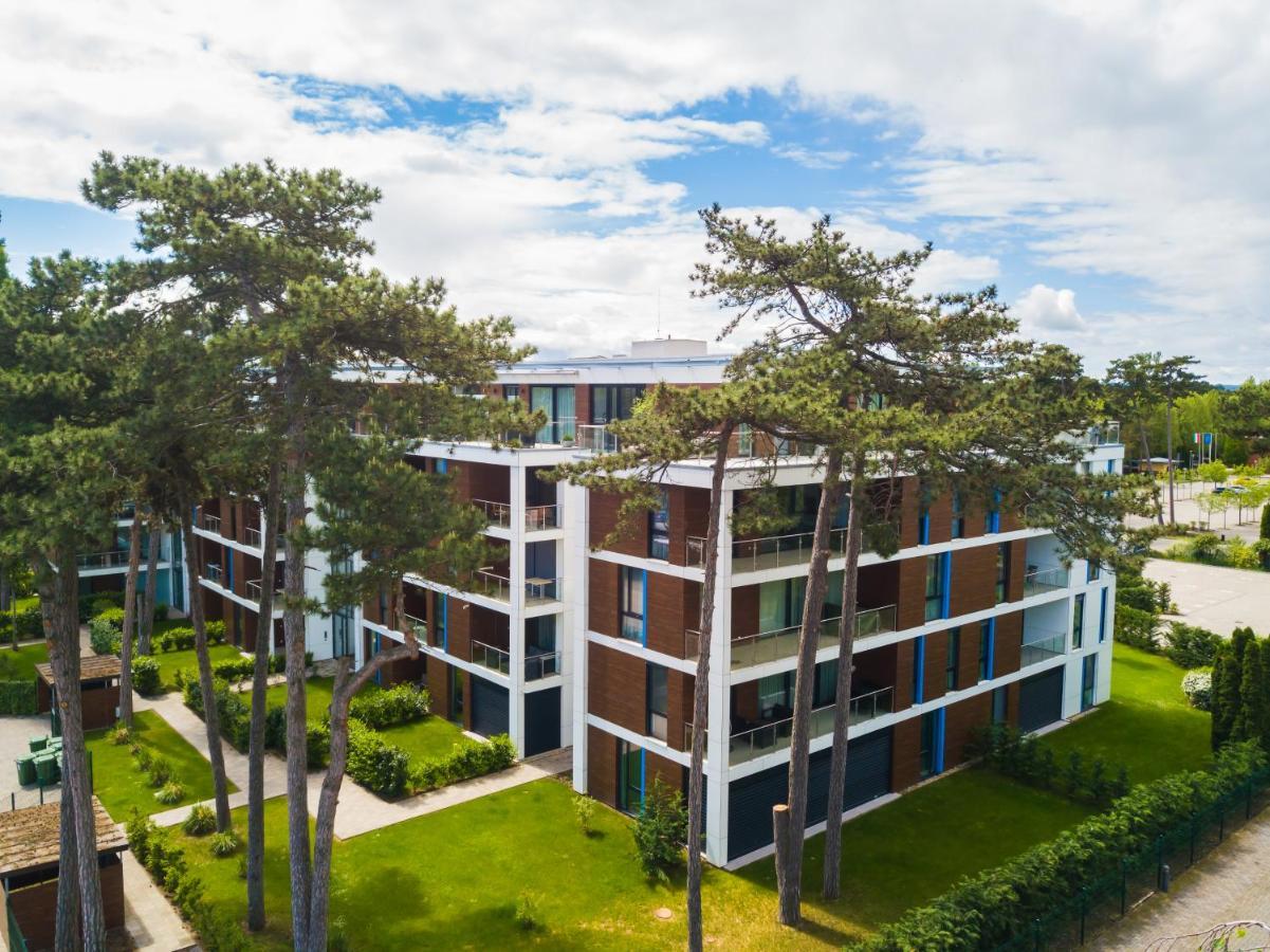 Mf Port Azur Wellness Apartments Siófok Exteriér fotografie