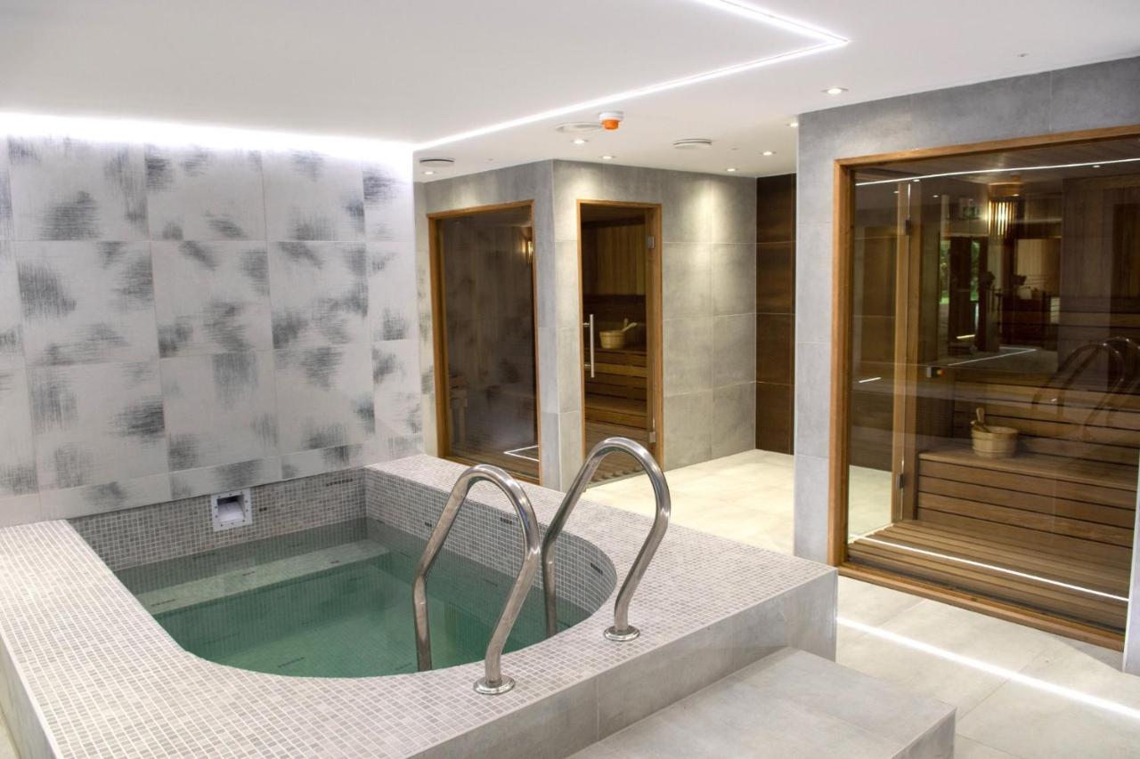 Mf Port Azur Wellness Apartments Siófok Exteriér fotografie