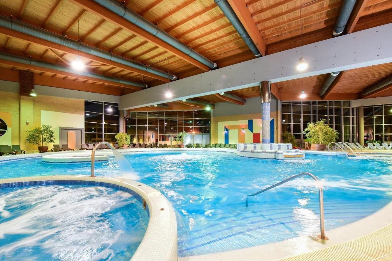 Mf Port Azur Wellness Apartments Siófok Exteriér fotografie
